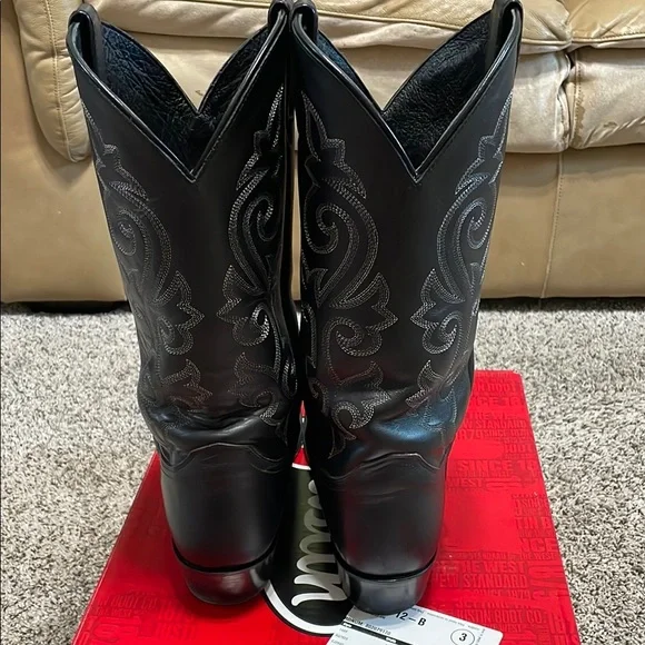 Justin Buck Black Cowhide Western Boots 12EE
